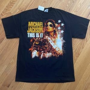 2009 Michael Jackson Tour T Shirt L NWT
